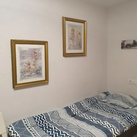 Hostel Cozy, Comfotable *